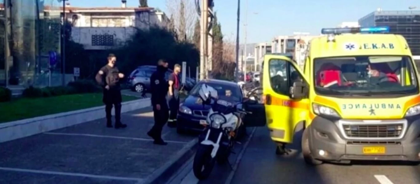 Η πρώτη φωτογραφία του μωρού που γεννήθηκε πάνω στην Λεωφόρο Κηφισίας (φωτο)